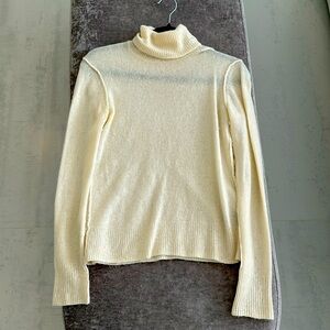525 America turtle neck sweater xs